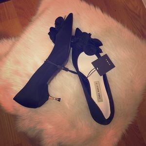 Classy short heel Black Heels